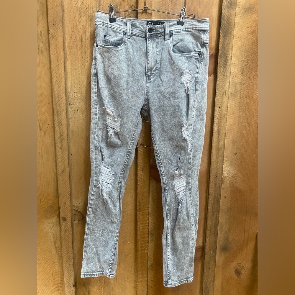Empyre Verge Jeans Mens 30 Distressed Slim Acid Wash Shredded Skate Streetwear‎